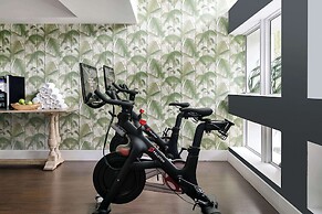 Nautilus Sonesta Miami Beach