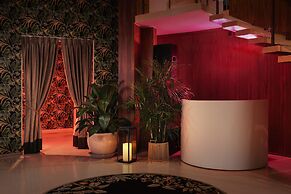 Nautilus Sonesta Miami Beach