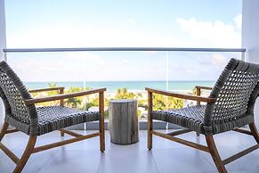 Nautilus Sonesta Miami Beach