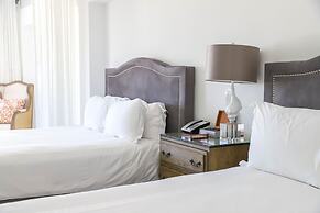 Nautilus Sonesta Miami Beach