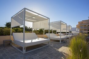 Hipotels Playa La Barrosa - Adults Only