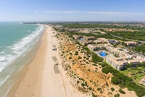 Hipotels Playa La Barrosa - Adults Only