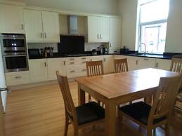 The Shelbourne Apartments