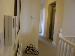 The Shelbourne Apartments