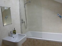 The Shelbourne Apartments