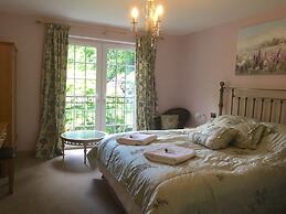 The Waterwheel Inn