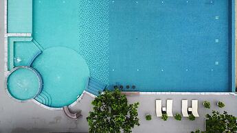 Sand Dunes Chaolao Beach Resort