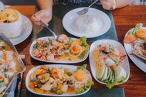 Sand Dunes Chaolao Beach Resort