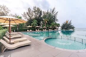 Sand Dunes Chaolao Beach Resort