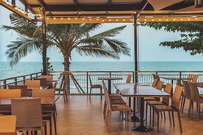 Sand Dunes Chaolao Beach Resort