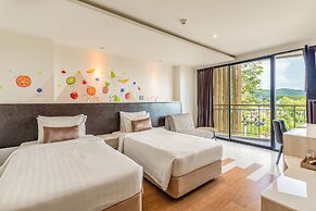 Sand Dunes Chaolao Beach Resort