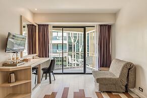 Sand Dunes Chaolao Beach Resort