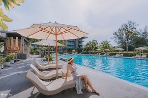 Sand Dunes Chaolao Beach Resort