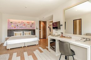 Sand Dunes Chaolao Beach Resort