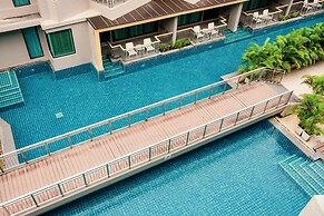 Sand Dunes Chaolao Beach Resort