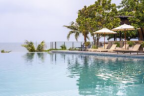 Sand Dunes Chaolao Beach Resort