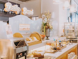 Sand Dunes Chaolao Beach Resort