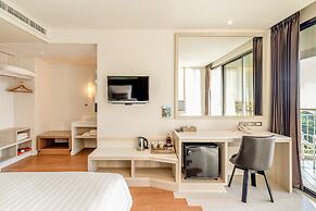 Sand Dunes Chaolao Beach Resort