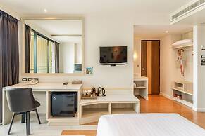 Sand Dunes Chaolao Beach Resort