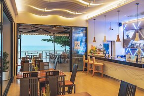 Sand Dunes Chaolao Beach Resort