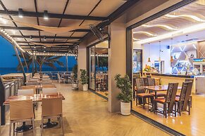 Sand Dunes Chaolao Beach Resort