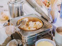 Sand Dunes Chaolao Beach Resort