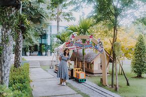 Sand Dunes Chaolao Beach Resort