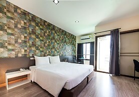 Prajaktra City Hostel