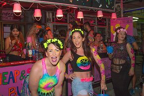 Wild & Wandering Backpacker & Bar