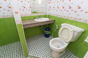 De Lunar Resort Koh Larn