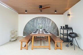 De Lunar Resort Koh Larn