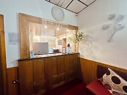 Danescourt Lodge