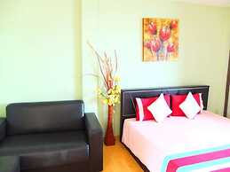 Sea Beach Koh Larn 2