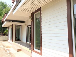 Sea Beach Koh Larn 3