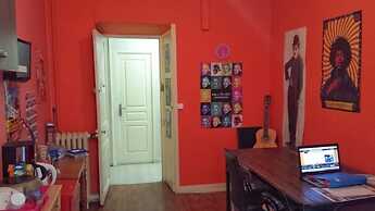 Victoria House - Hostel