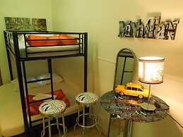 Victoria House - Hostel