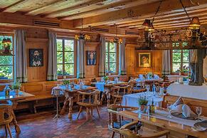 Hotel Restaurant Vinothek Lamm