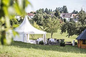 Hotel Restaurant Vinothek Lamm