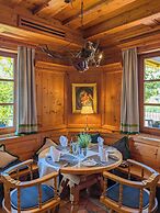 Hotel Restaurant Vinothek Lamm