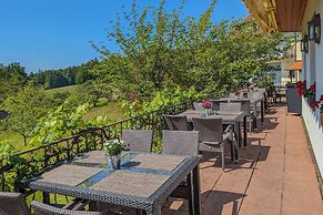 Hotel Restaurant Vinothek Lamm