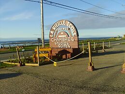 Auberge Internationale La Vieille École