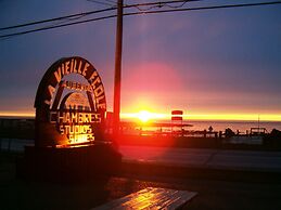 Auberge Internationale La Vieille École