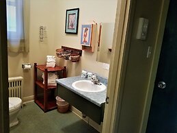 Auberge Internationale La Vieille École