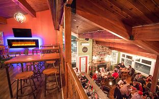 The Iona Heights Inn