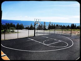 The Iona Heights Inn