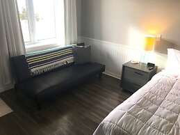 The Iona Heights Inn