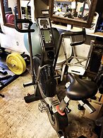 The Iona Heights Inn