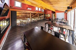 The Iona Heights Inn