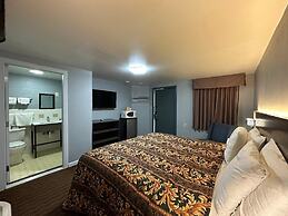 Rodeway Inn & Suites