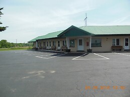 The Evergreen Motel